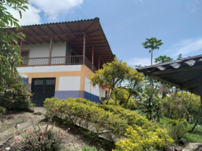 CASA FINCA LUCITANIA